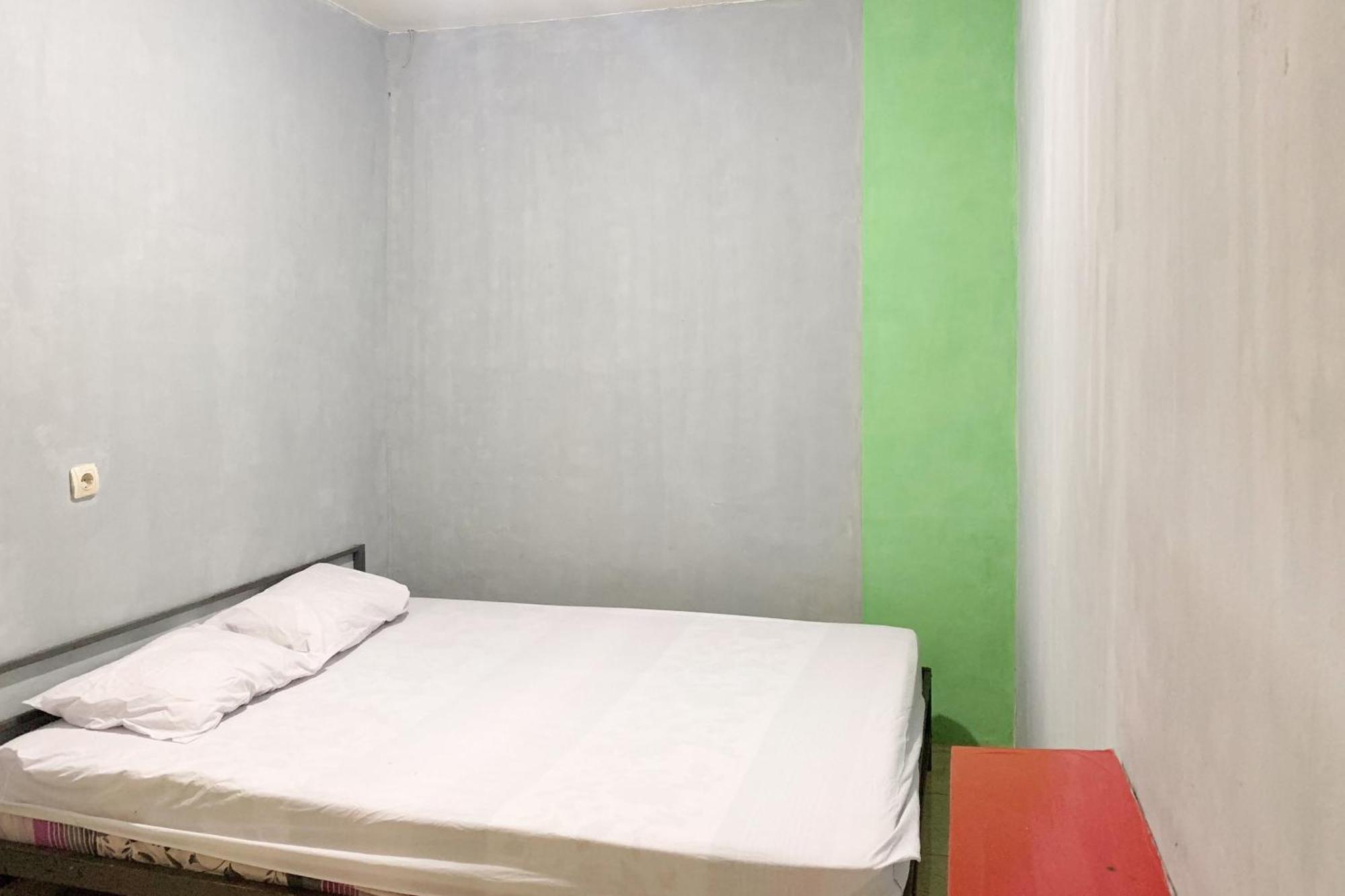 Backpacker Jatisampurna Redpartner 2* Bekasi