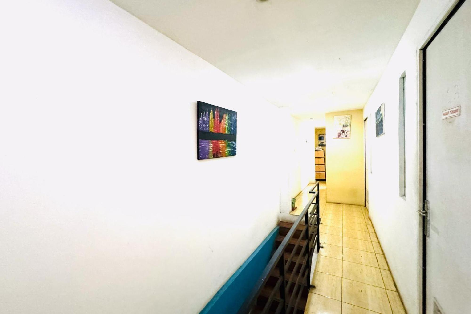 Hotel Backpacker Jatisampurna Redpartner